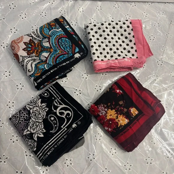 Bundle of Boho Stylish Trending bandanas with various prints. - Picture 2 of 16